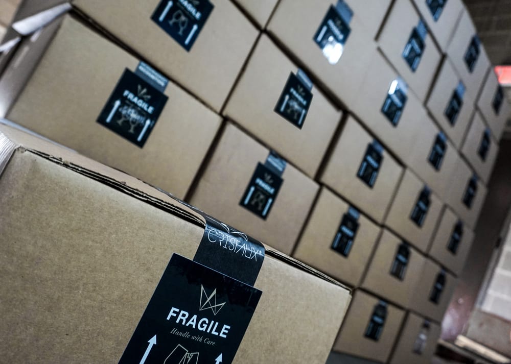 Door To Door Delivery Of Cristaux Branded Boxes