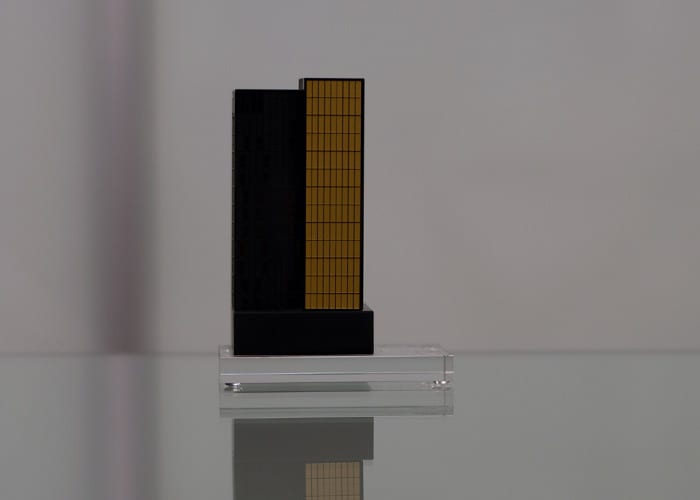 Black and Gold Building Replica Made Of Crystal 003