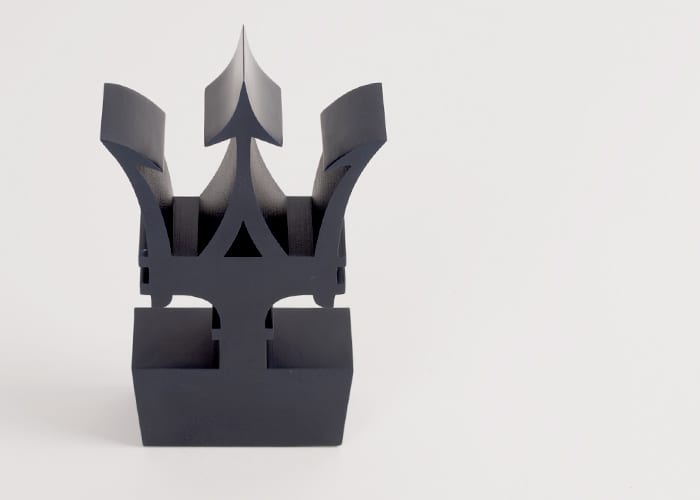 Black Metal Sales Award Maserati Logo 002