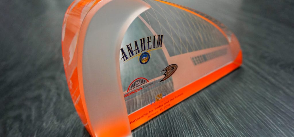 Crystal Deal Toy With Printed Logos And Orange Details