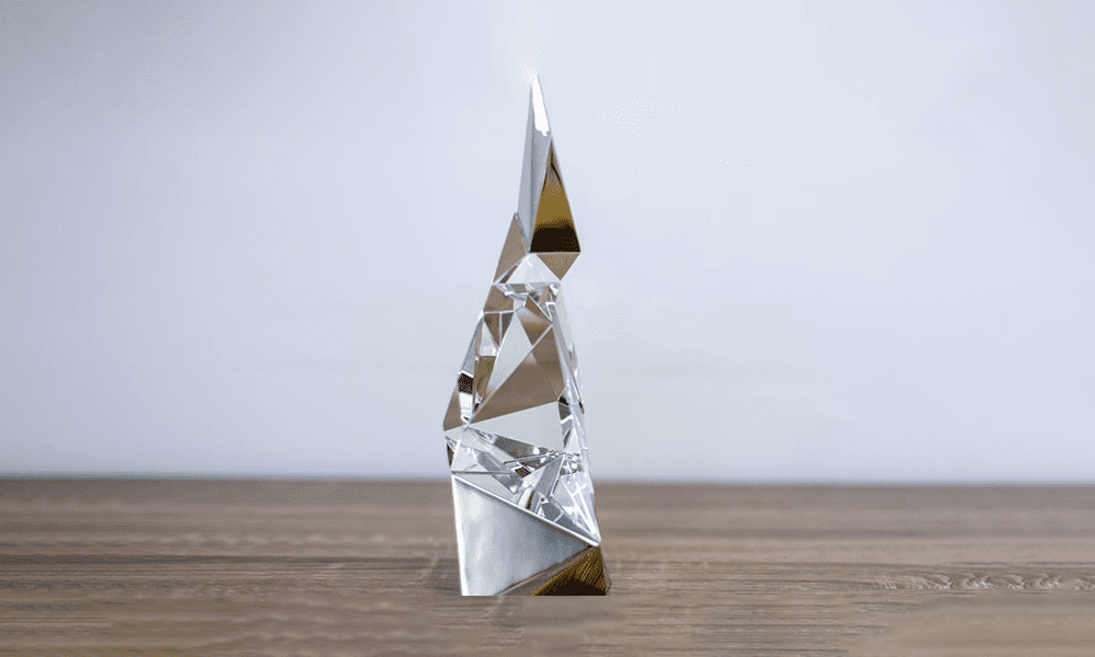 Geometric Crystal Obelisk – Aluminum Base