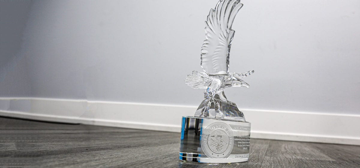 Government Agency Crystal Eagle Replica