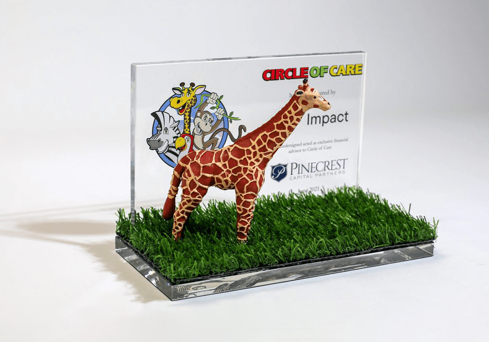 3D Printed Giraffe with AstroTurf Base