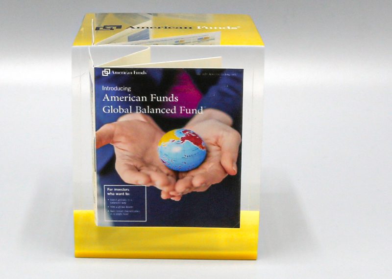 American Funds Acrylic Embed Deal Toy 03