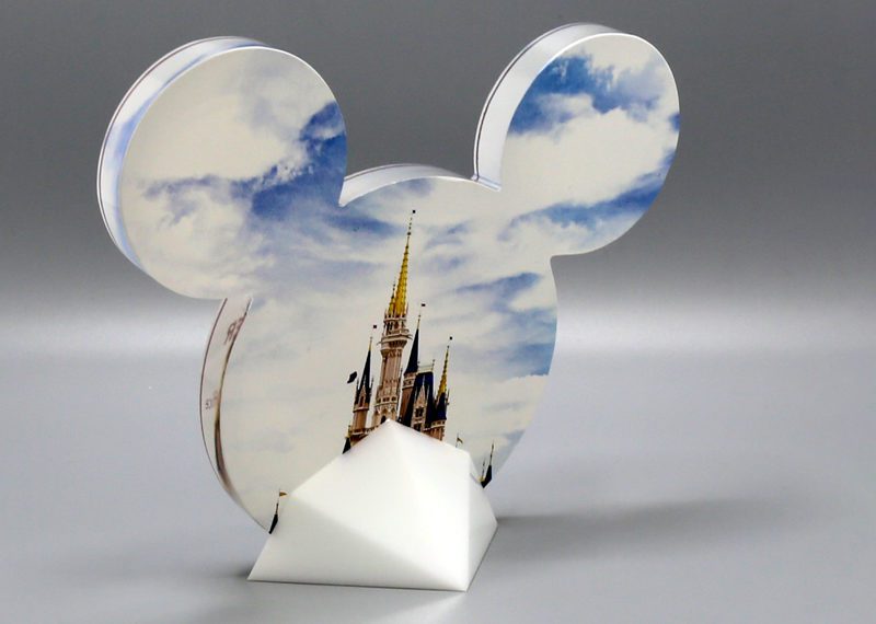 Disney Fox Merger Dealtoy White Crystal Disney World 03