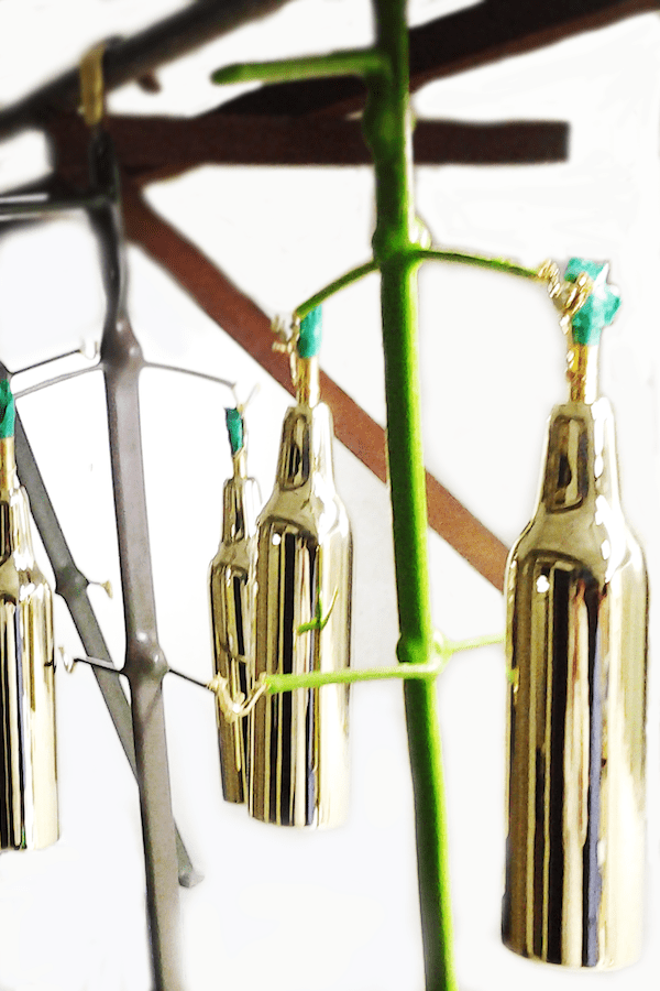 Anheuser Busch gold bottle manufacturing